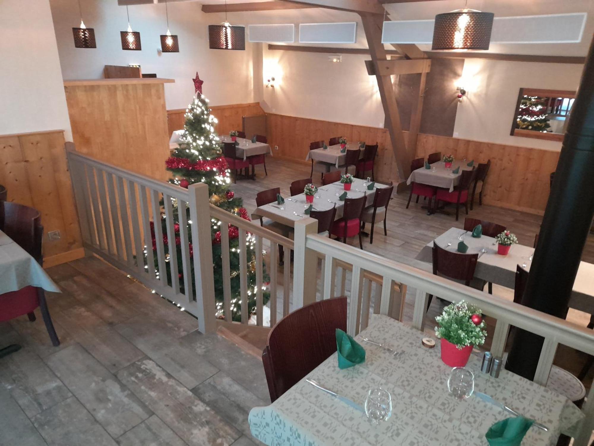 Bed and Breakfast Les Pierres Roses Coise Экстерьер фото