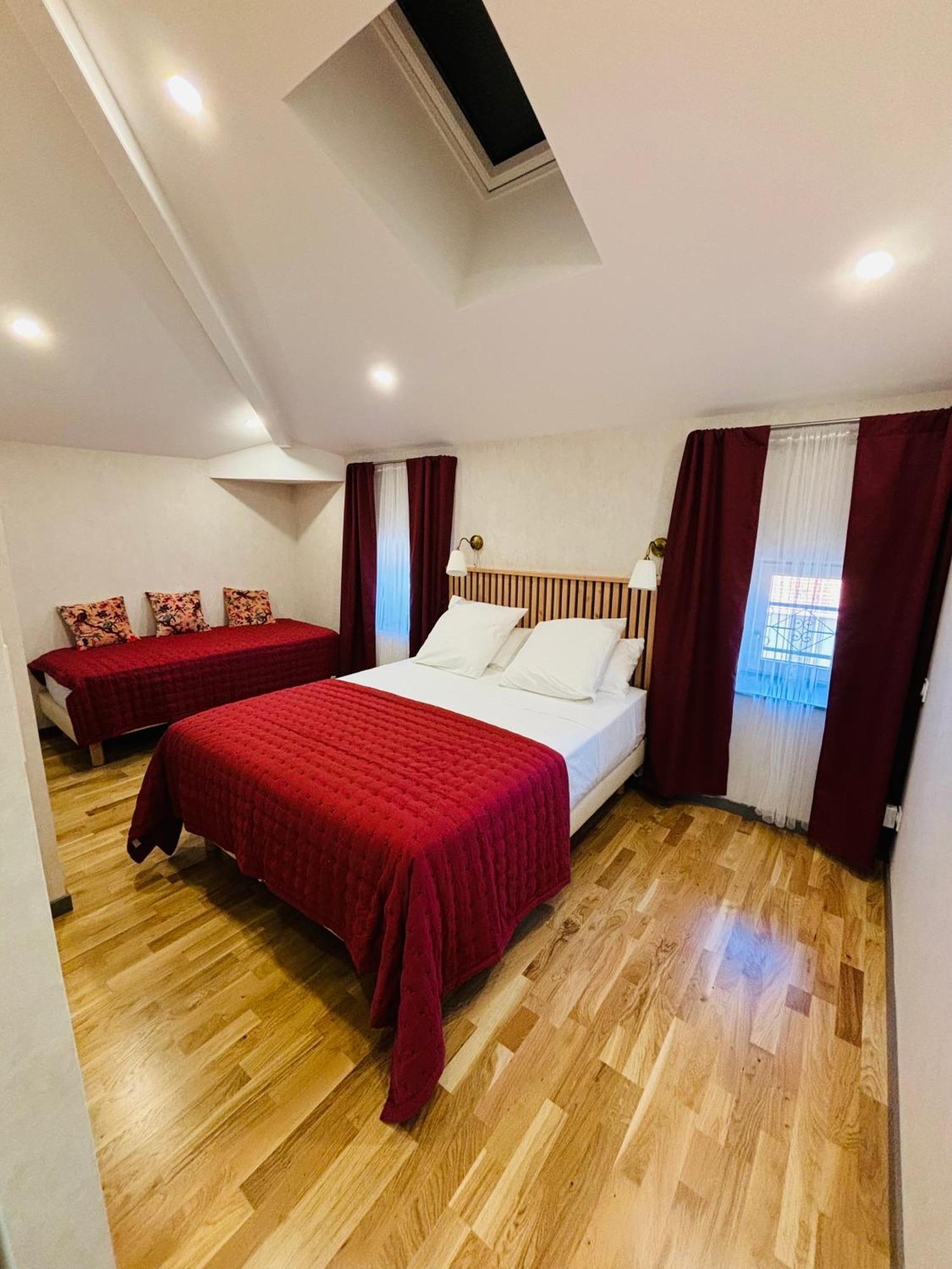 Bed and Breakfast Les Pierres Roses Coise Экстерьер фото